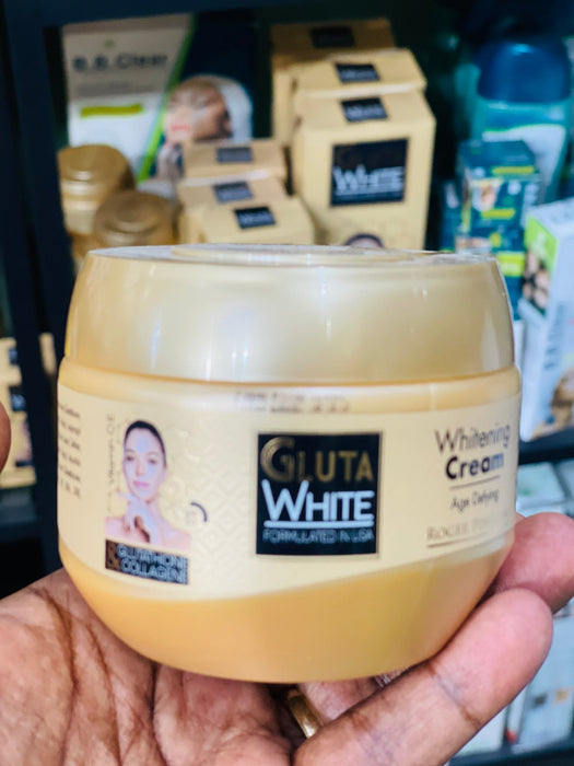 Gluta White Whitening Cream: Keep Your Skin Looking Tender Gluta White